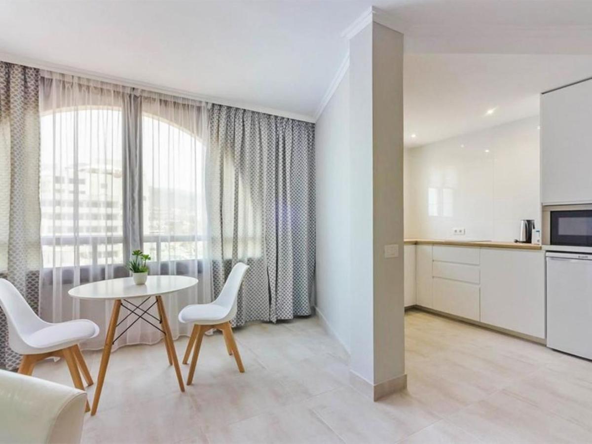 Cozy Central Studio Parque Santiago II ปลายาเดลาสอเมริกาส ภายนอก รูปภาพ
